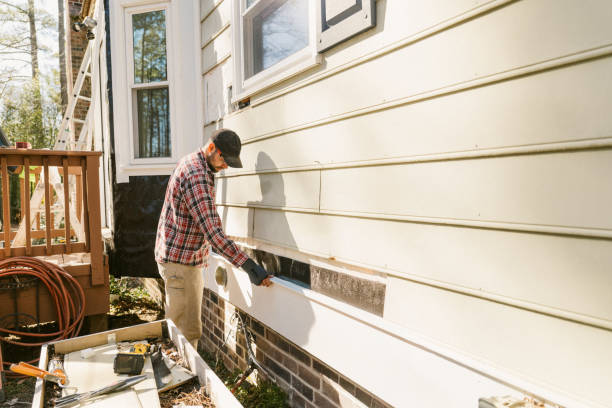 Trusted Emergency Siding Repair service in Felicity, OH - Creative Siding
